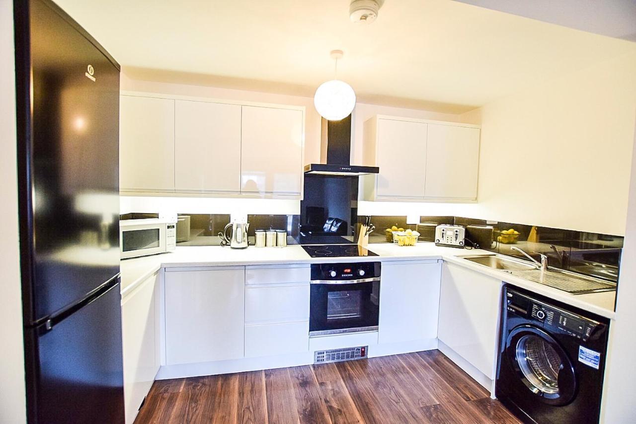 Sunderland Short Stays 2 Bedroom Apartment Free Parking Fulwell Sr6 Eksteriør billede