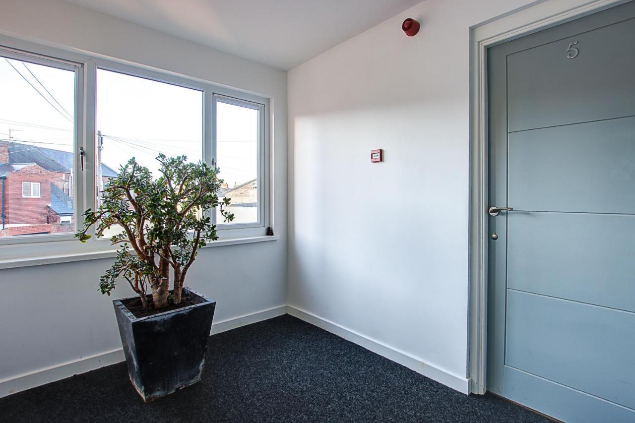 Sunderland Short Stays 2 Bedroom Apartment Free Parking Fulwell Sr6 Eksteriør billede