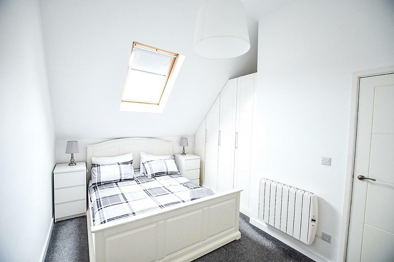Sunderland Short Stays 2 Bedroom Apartment Free Parking Fulwell Sr6 Eksteriør billede