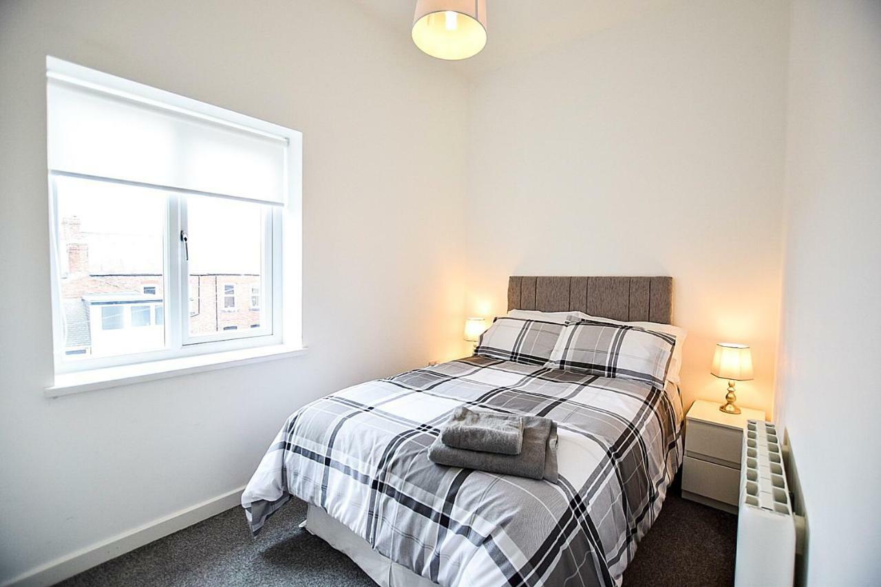 Sunderland Short Stays 2 Bedroom Apartment Free Parking Fulwell Sr6 Eksteriør billede